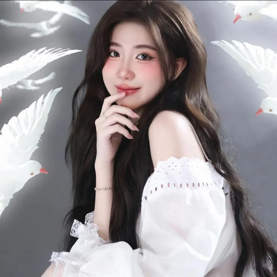 Quỳnh Thy 🐮 Avatar