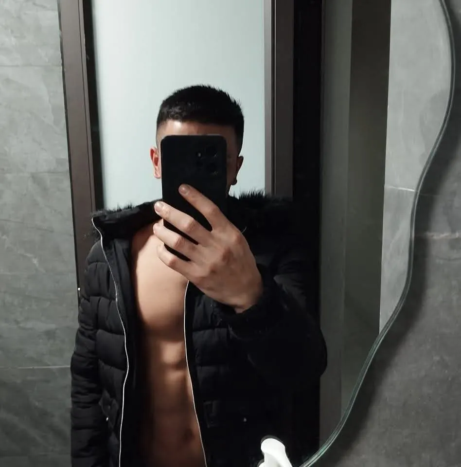 Cường Black Avatar